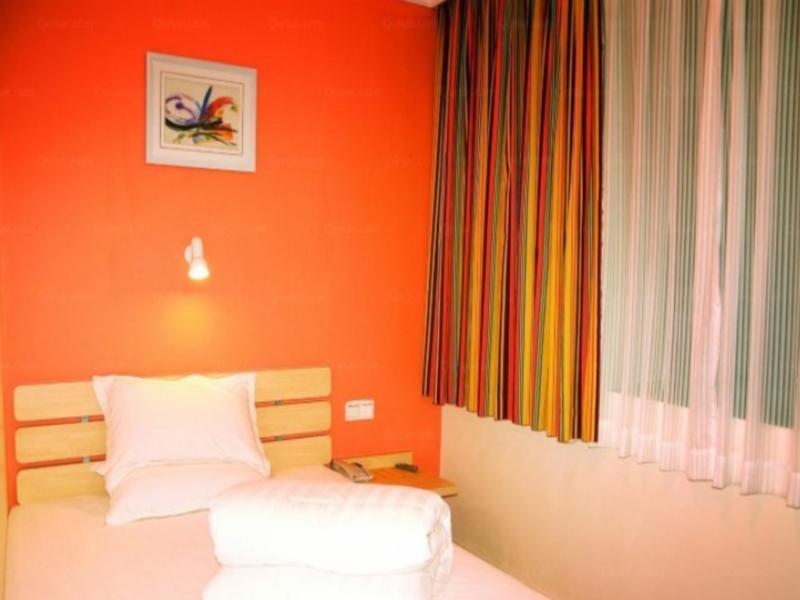 7Days Inn Suzhou Sanxiang Road ภายนอก รูปภาพ